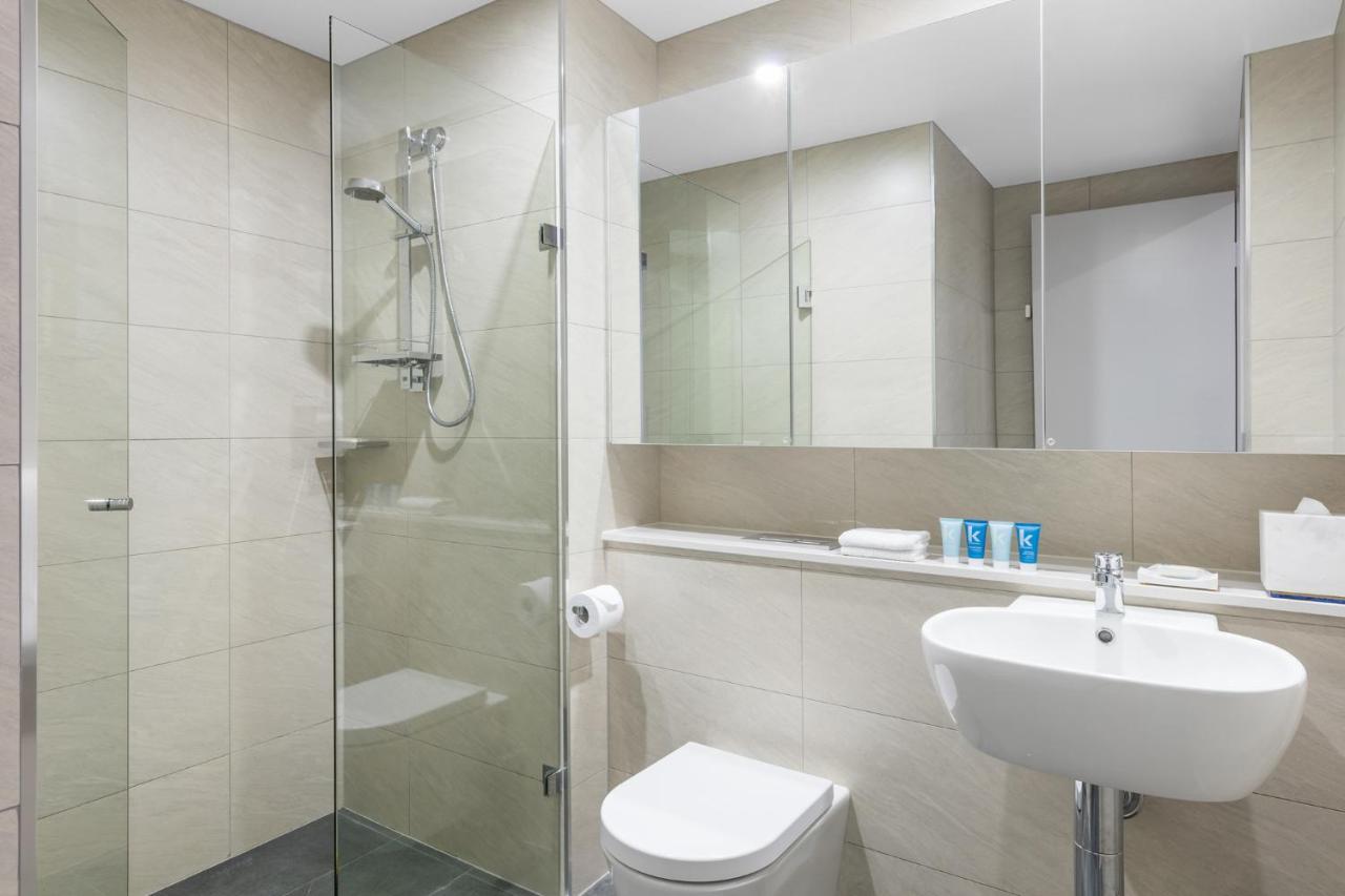 Meriton Suites Chatswood Sydney Exterior photo Bathroom