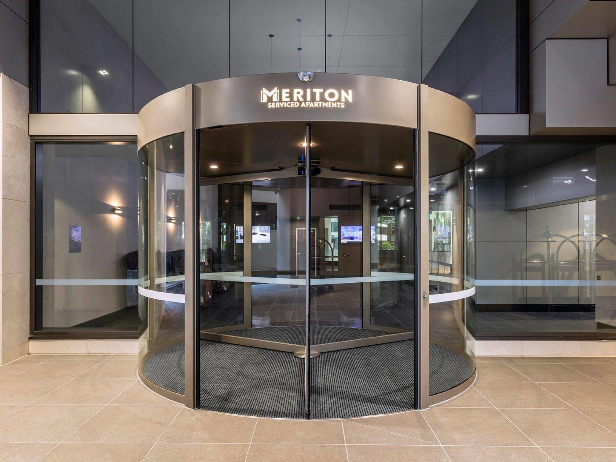 Meriton Suites Chatswood Sydney Exterior photo Meriton Apartments, North Sydney